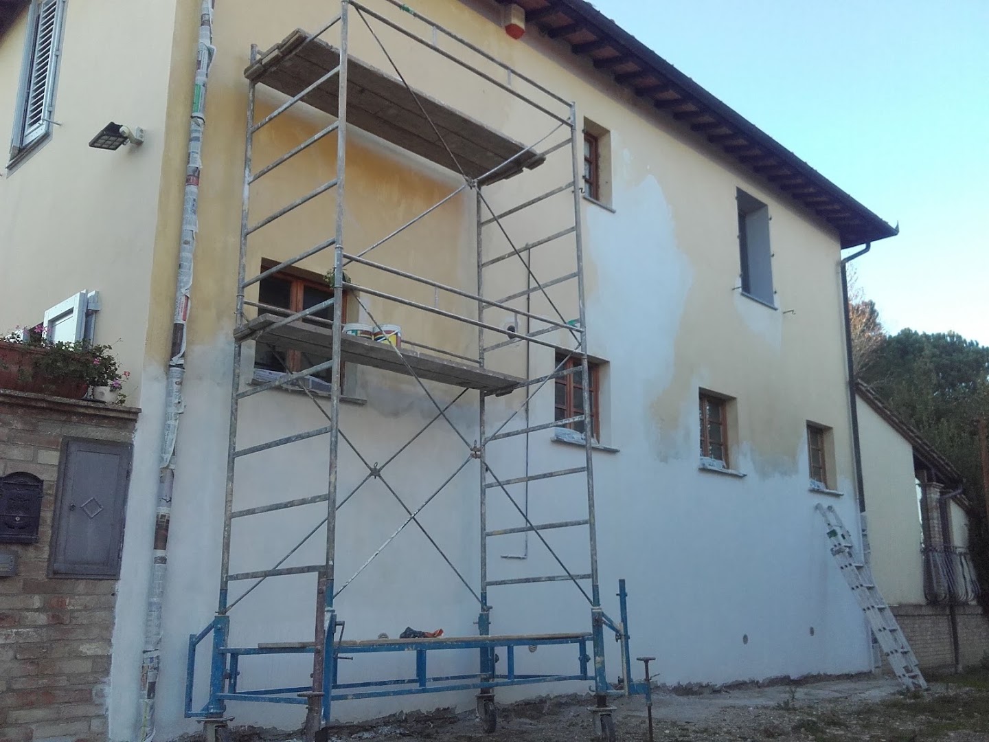 Imbianchino Posarelli Matteo — Foto 1